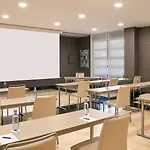 Nh ラス アルテス ホテル 4*